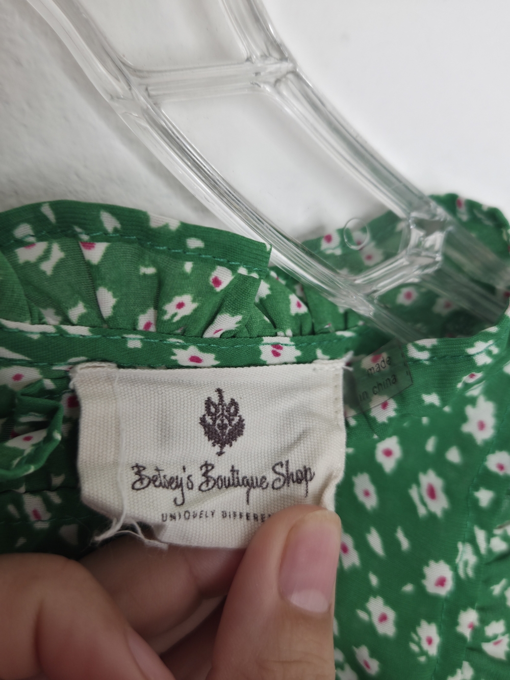 Green Floral Ruffle Sleeve Blouse - Picture 3 of 7